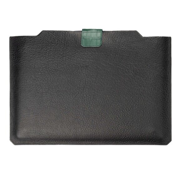 Elegant Alligator Skin Laptop Case – Unisex Green - Picture 5 of 5